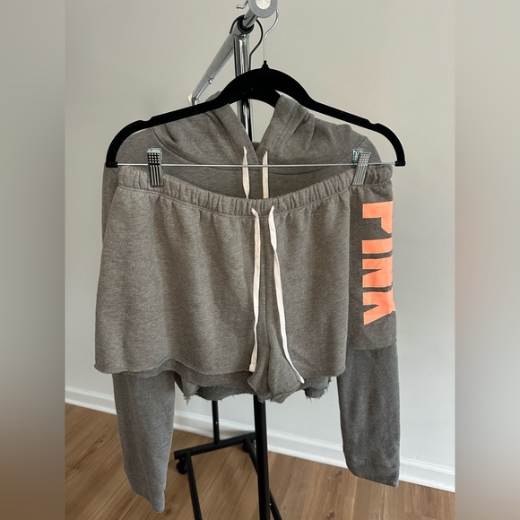 Victorias Secret PINK Gray Hoodie and Shorts Set - Picture 8 of 9